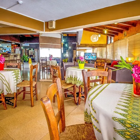 Szálloda Cactus Lárnaka