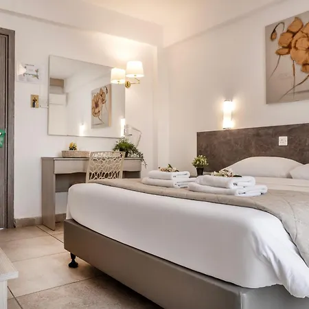 Hotel Cactus 2*