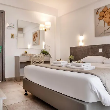 Cactus Otel Larnaca