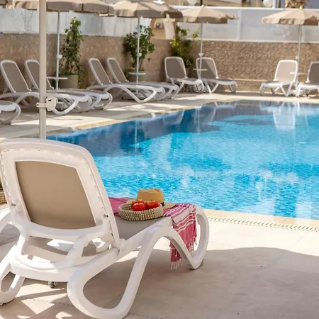 Otel Cactus Larnaca