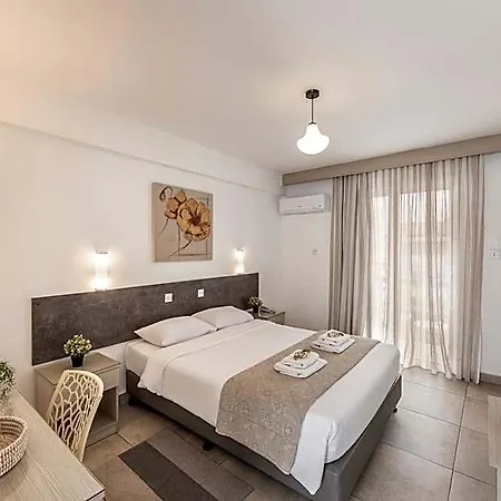 Hotel Cactus 2*