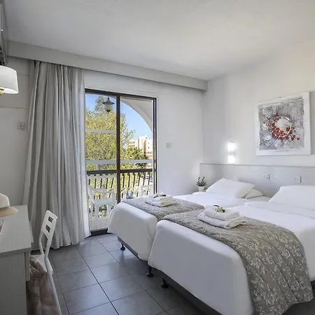 仙人掌酒店 拉纳卡