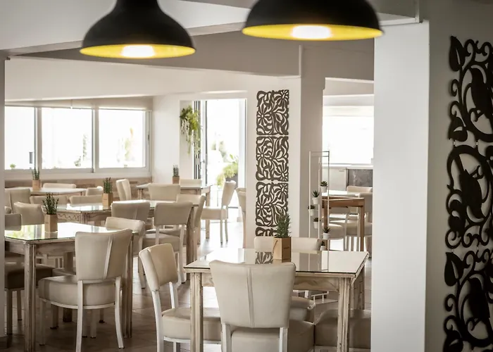 Hotell Cactus Larnaca