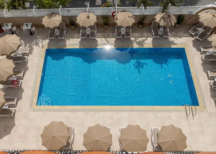 Cactus Hotell Larnaca