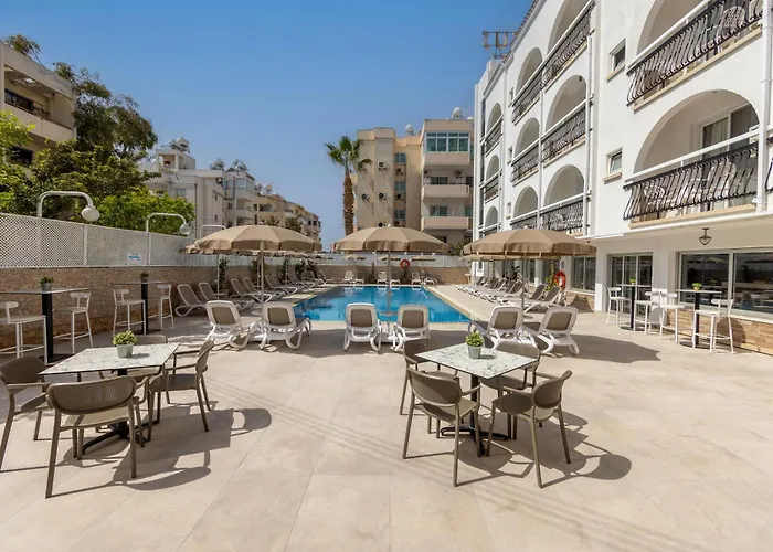 Hotell Cactus Larnaca